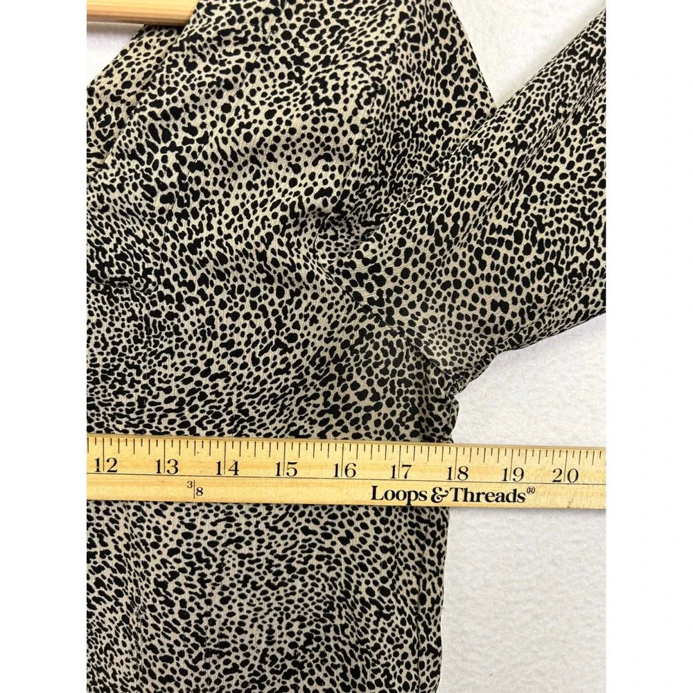 Bobeau Animal Print Square Neck Women XS Tan Black Button Front 3/4 Slv Blouse